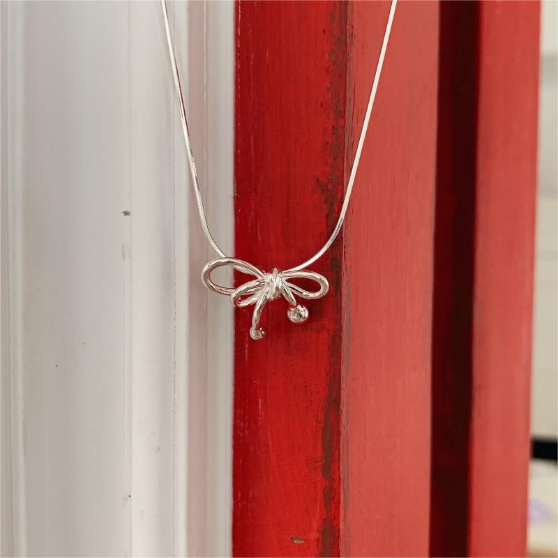 Simple Style Bow Knot Sterling Silver Plating Pendant Necklace display picture 4