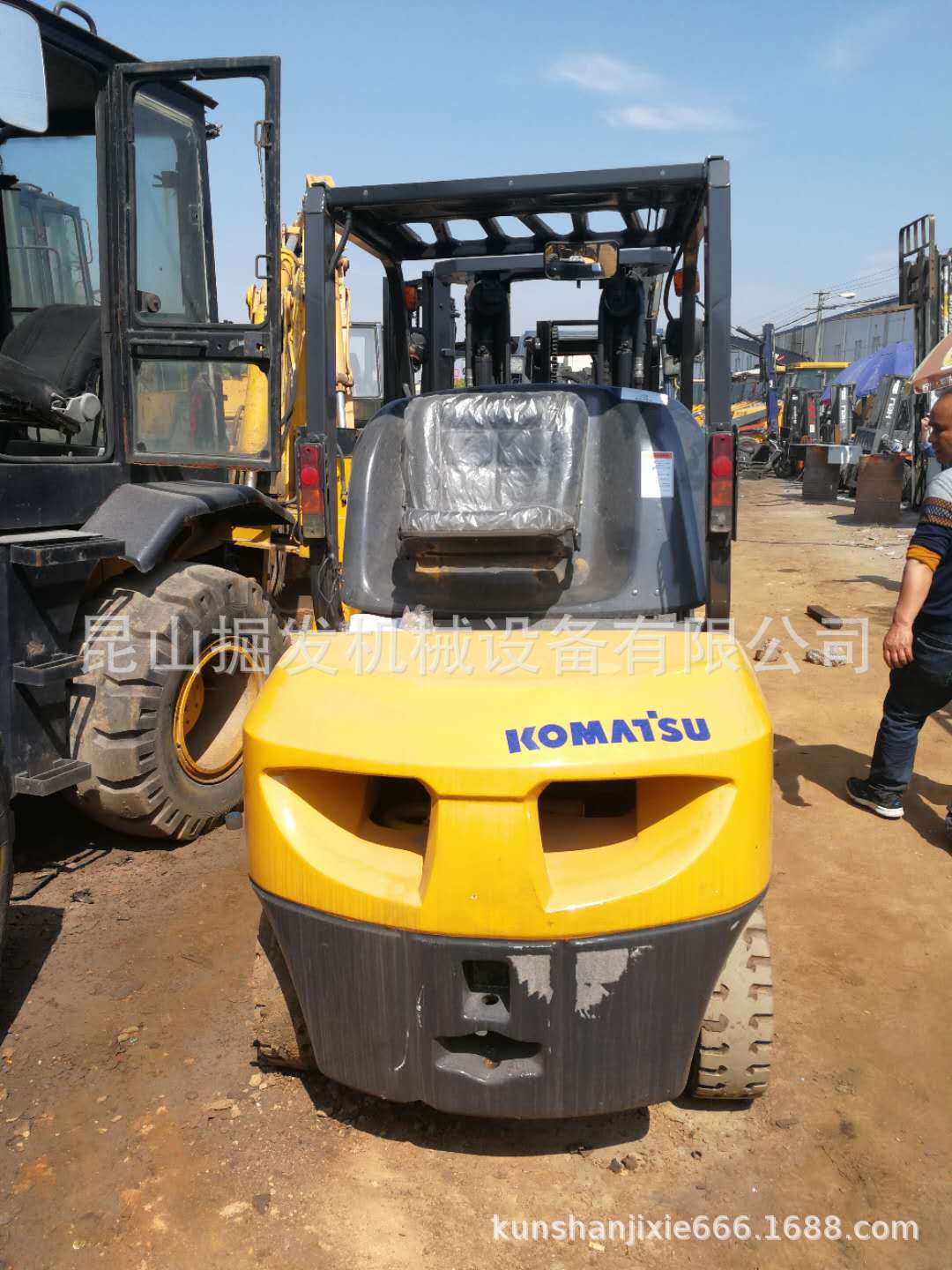KOMATSU小松3吨二手叉车