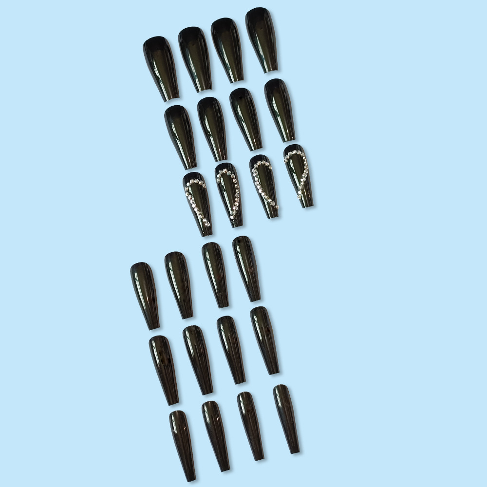 Ventas transfronterizas de taladro negro, cuidado de uñas, moda cool usa 24 piezas de uñas falsas parches de uñas