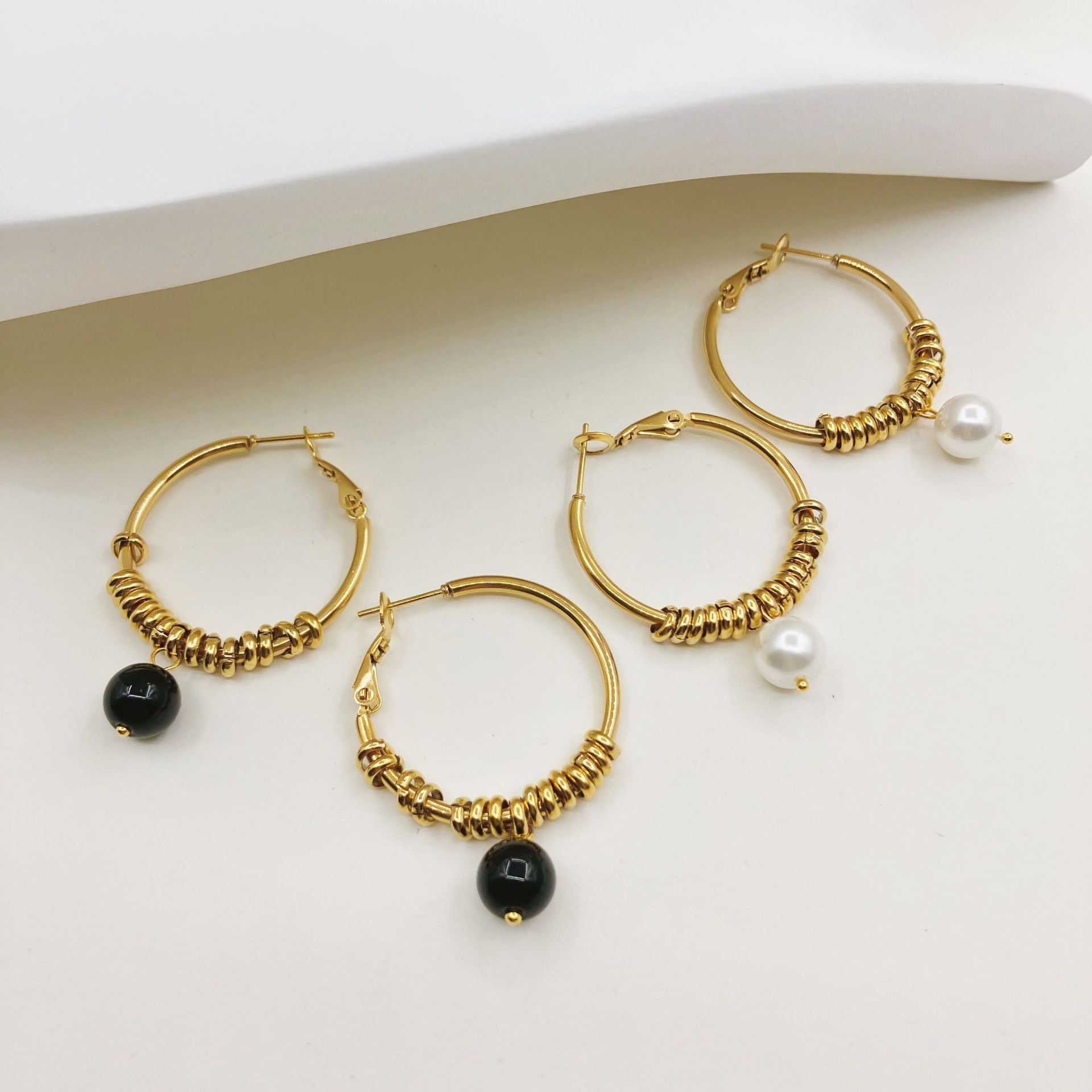 Simple Style Circle Stainless Steel Pearl Plating Earrings 1 Pair