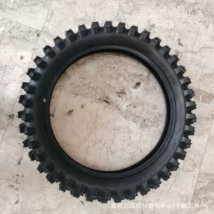 Off-Road Mountain Motorcycle Tire 110/100-18 Inflatable Outer Tire