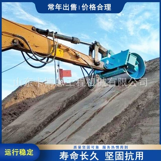 滚筒夯实机 管道建设公路改造夯实机震动夯 公路护坡压实机