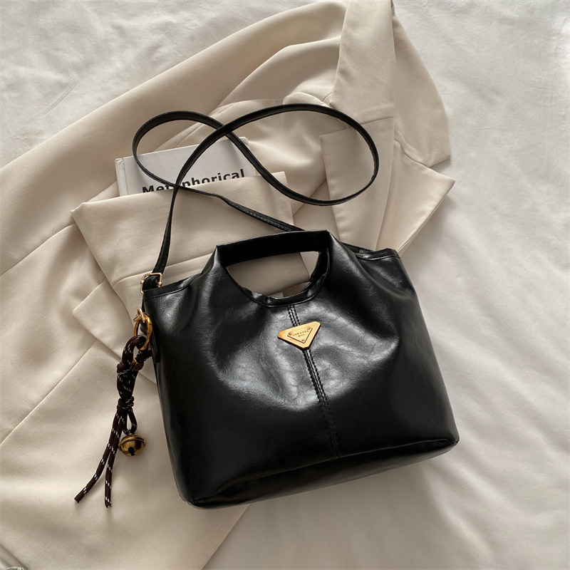 Otoño y invierno coreanos de alta calidad retro aceite de cera de cuero de moda bolso de mano nuevo estilo simple viaje mochila bolso de hombro