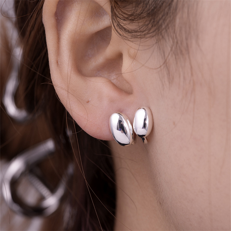 1 Pair Simple Style U Shape Geometric Plating Stainless Steel Hoop Earrings Drop Earrings display picture 20