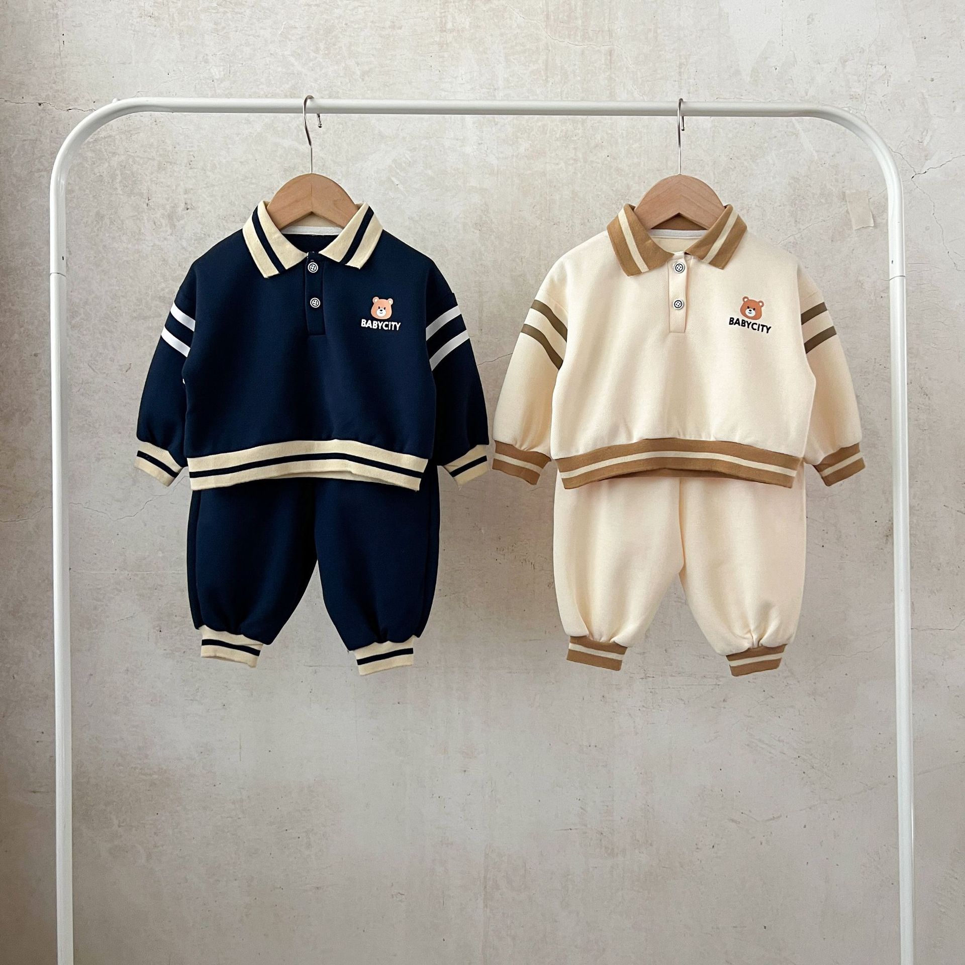 Autumn 2024 New Boys and Girls Baby Cotton Lapel Top Loose Trousers suit Casual suit for Infants and Young Children