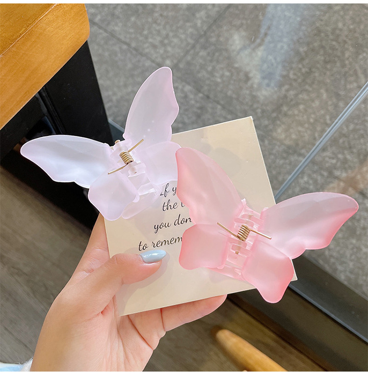 10g Weight Simple Style Butterfly Alloy Resin Hair Claws 1 Piece