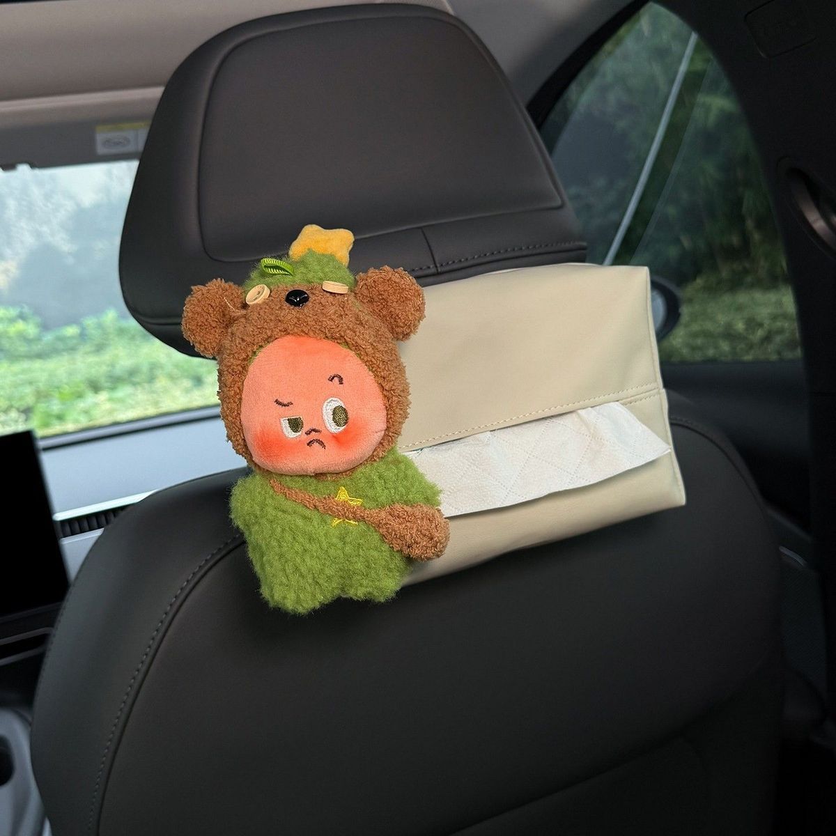 New star-shaped car tissue box, hanging tissue box for car headrest, tissue box for front and back seats, cute decoration for women