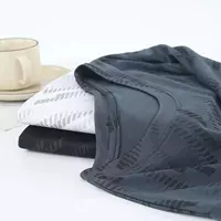 Футболка с короткими рукавами из ледяного шелка для мужчин летом свободный большой размер мужская повседневная дикая футболка корейская модная одежда мужская T