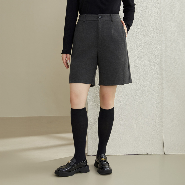 темно-серый