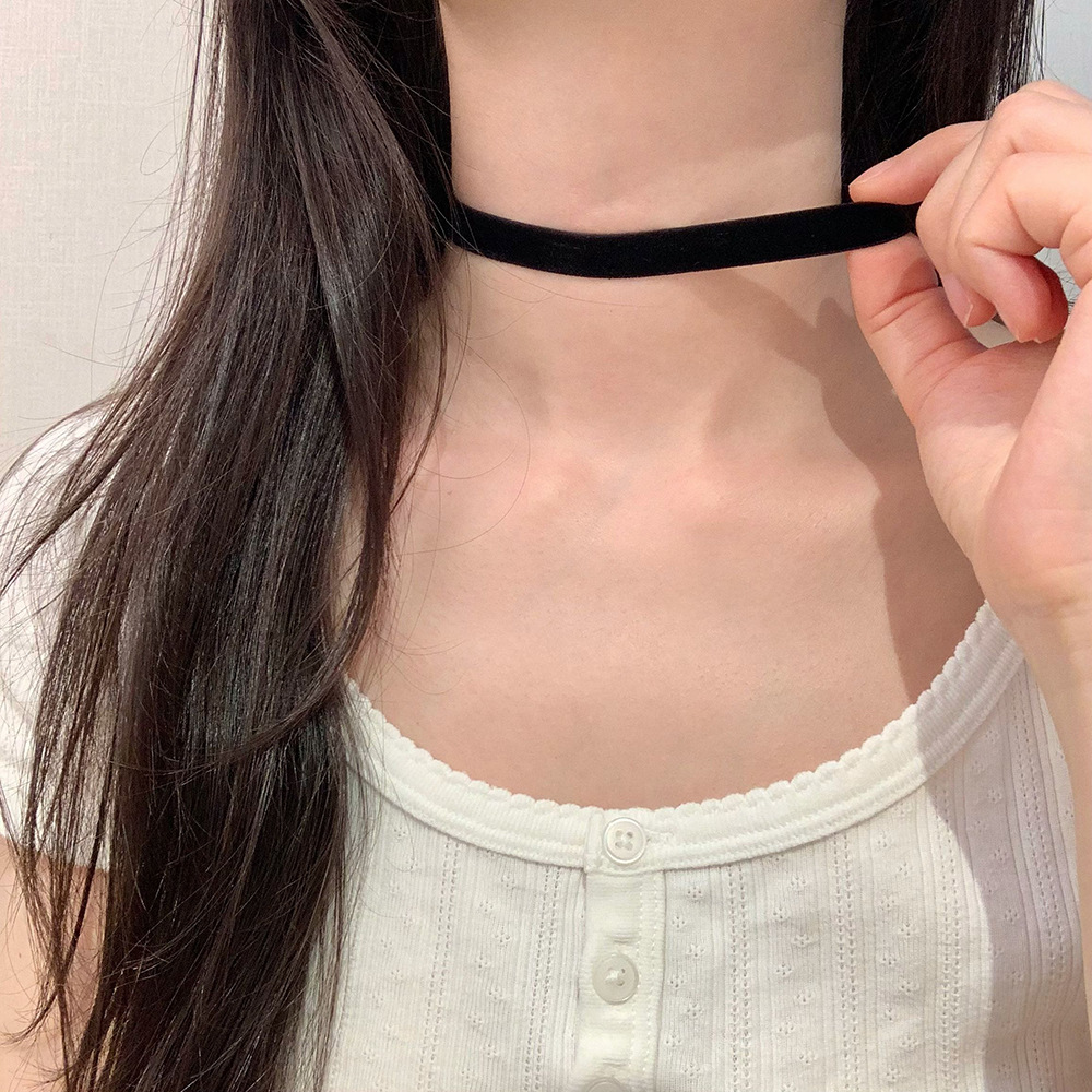 1 cm de velours élastique noir