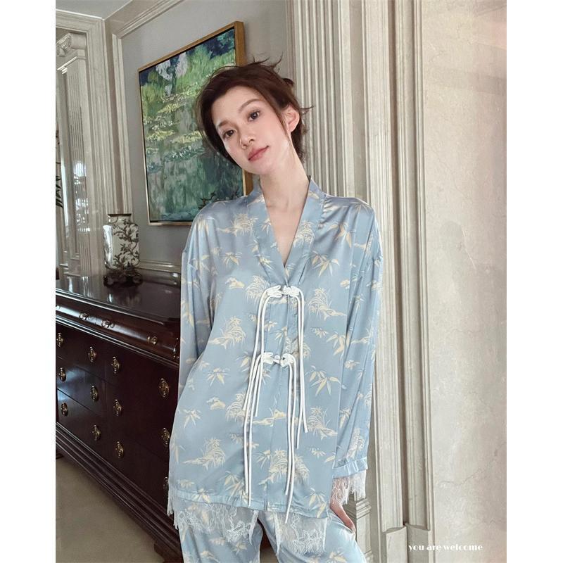 라이트 블루 활