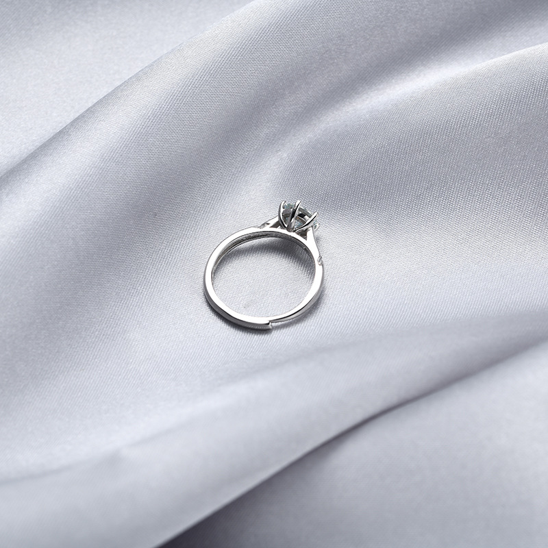 Anillo de moissanita de plata de ley 925 para mujer Anillo de seis garras de 1 quilate Propuesta de pareja Anillo de diamantes de boda Regalo de cumpleaños