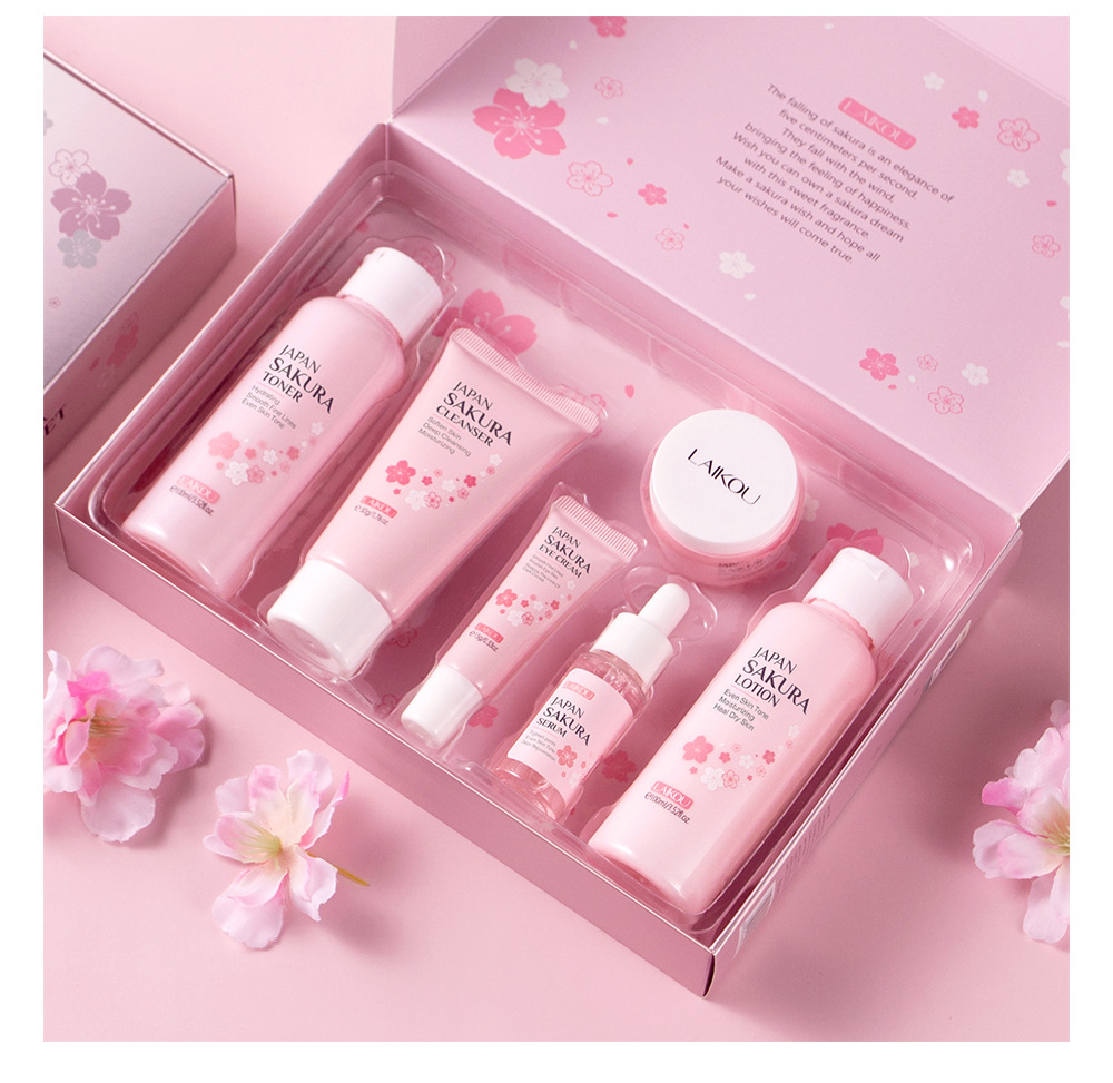 LAIKOU Sakura Skincare Set Image 16