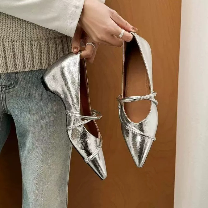 Sheepskin version~ French-style elegant silver pointed-toe low-cut women's Mary Jane shoes with cross straps, versatile and with internal height increase, for spring
