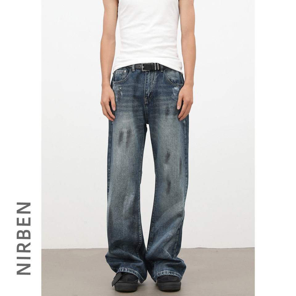 Quần jeans nam ống loe nhẹ dáng suông, họa tiết graffiti phun sơn phong cách đường phố — Màu xanh dương