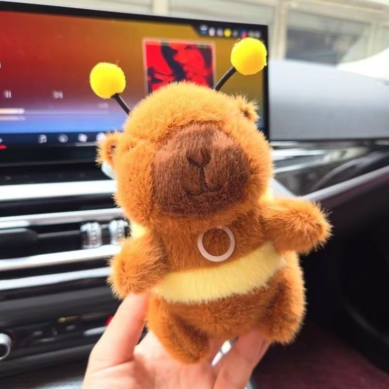 かわいいぬいぐるみカピバラの羽キーホルダー蜂カピバラ振動人形スクールバッグペンダントギフト|undefined