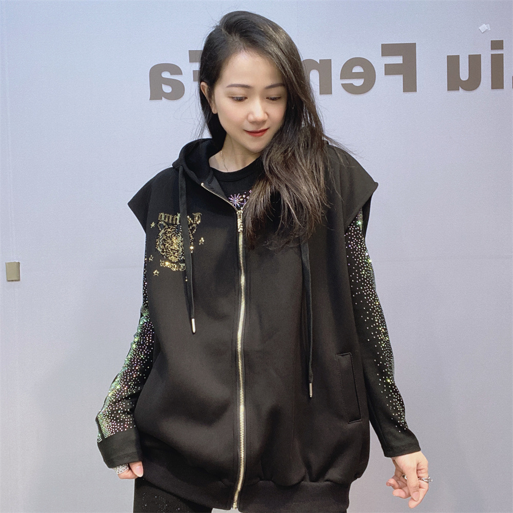 Negro (Only black vest)