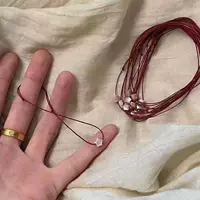 Маленькая Красная книга для верховой езды в том же стиле Звездный порошок браслет в виде ракушки женские бусины для переноса года жизни бренд удачи колокольчик Ручная Веревка запястье красная веревка для лучших друзей