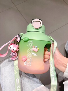 ���ֵ����ͰŮ��������ˮ��ˮ������ˮͰ��Ů�����ļ��ն��D�DͰ