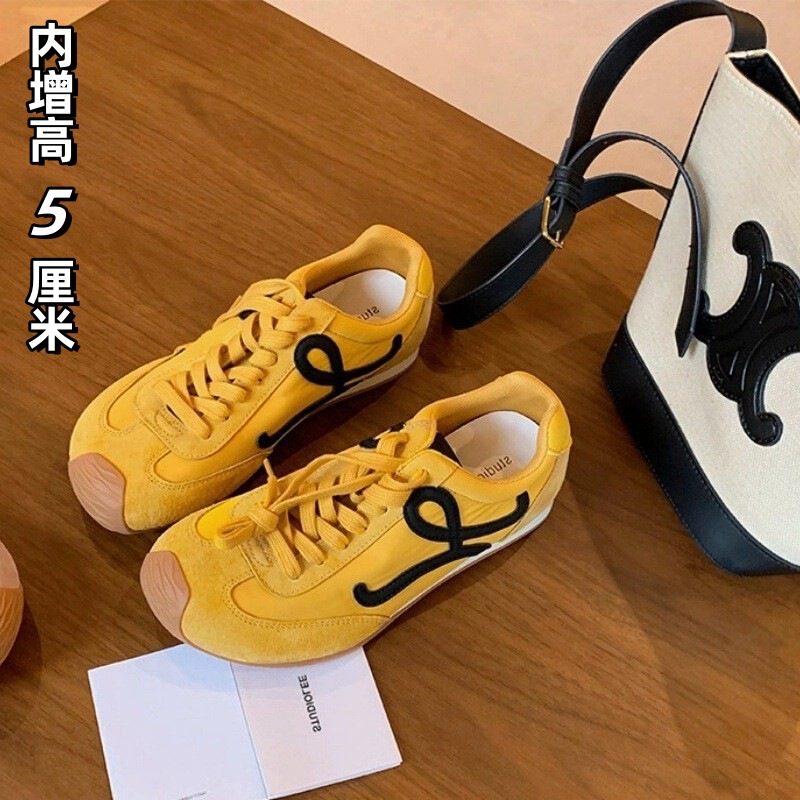 Wang Yibo Style Genuine Leather Retro German Training Shoes for Women, 2026 New Model, Asymmetrical Color-Blocking Casual Sports Sneakers, White Shoes