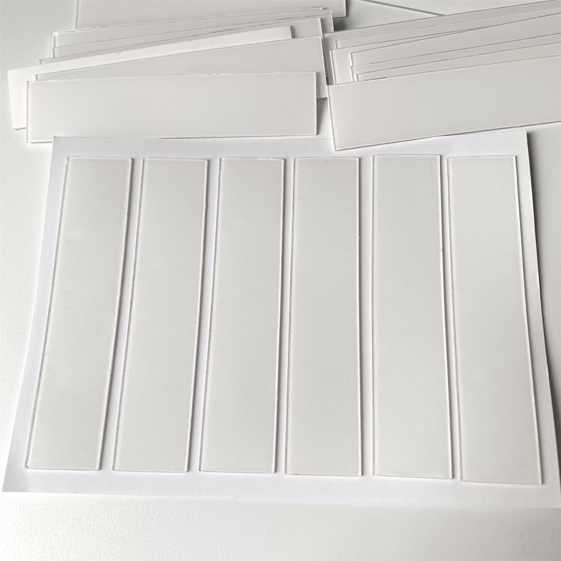 模切贴纸防漏uv手机钢化膜防溢胶贴膜无痕胶带批发不留残胶背胶