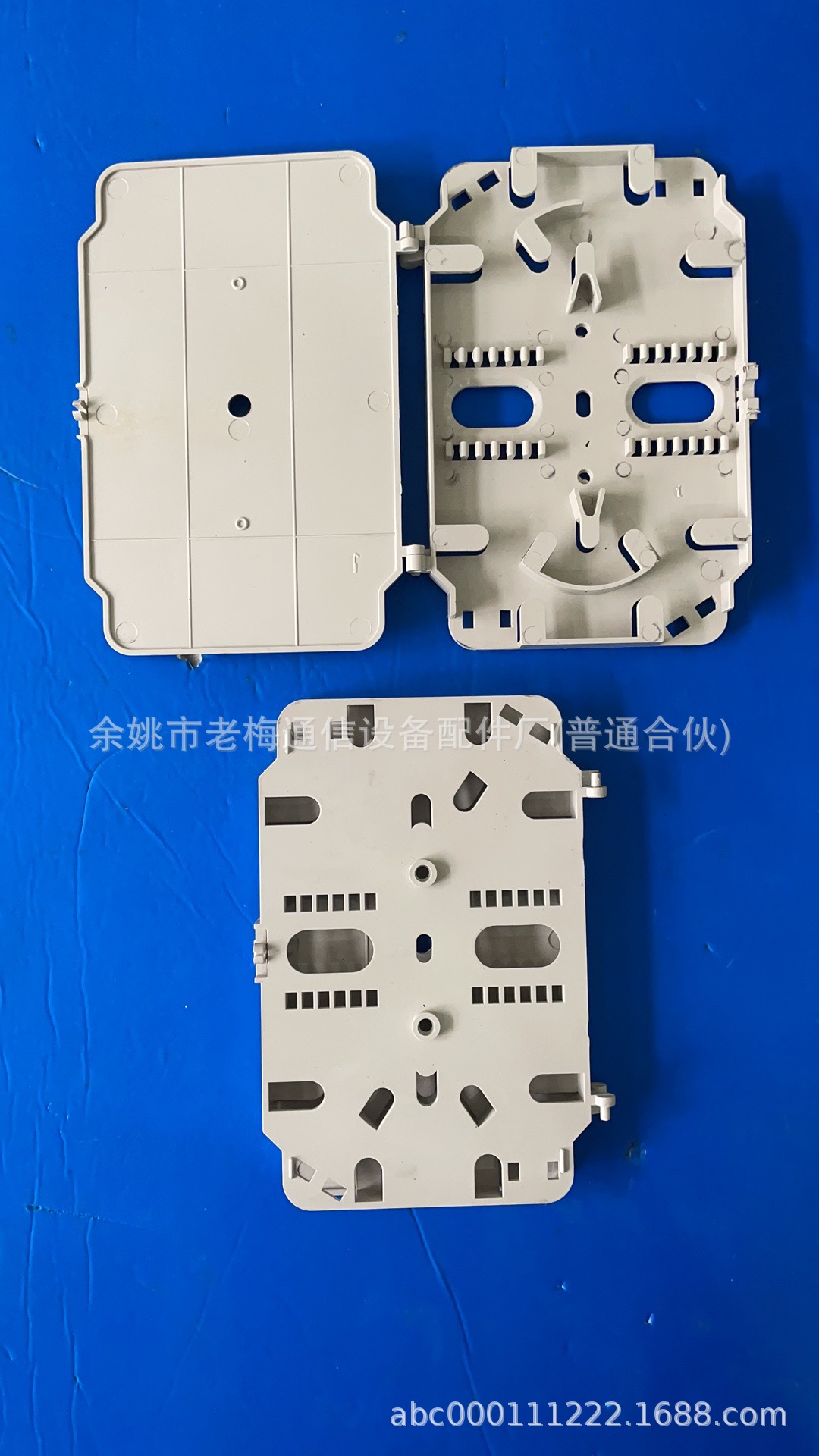 12芯熔纤盘(外径140mm*90mm*12.5mm、中心固定孔距42mm)