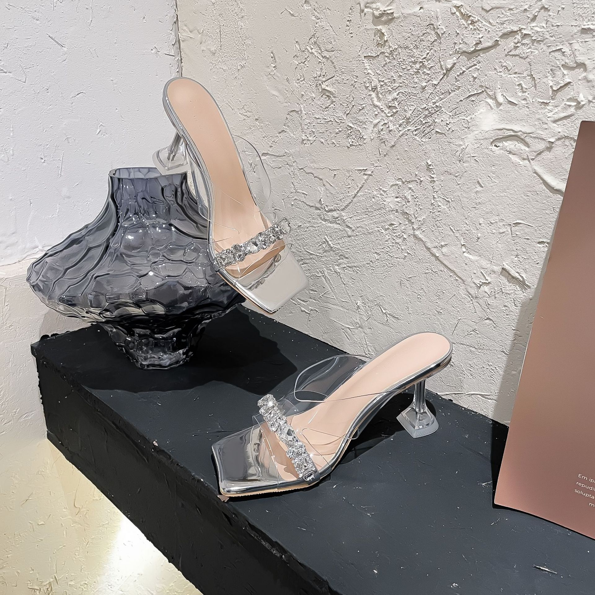 Transparent Chunky Heel Sandals For Women With Rhinestone Detail_voghion.com