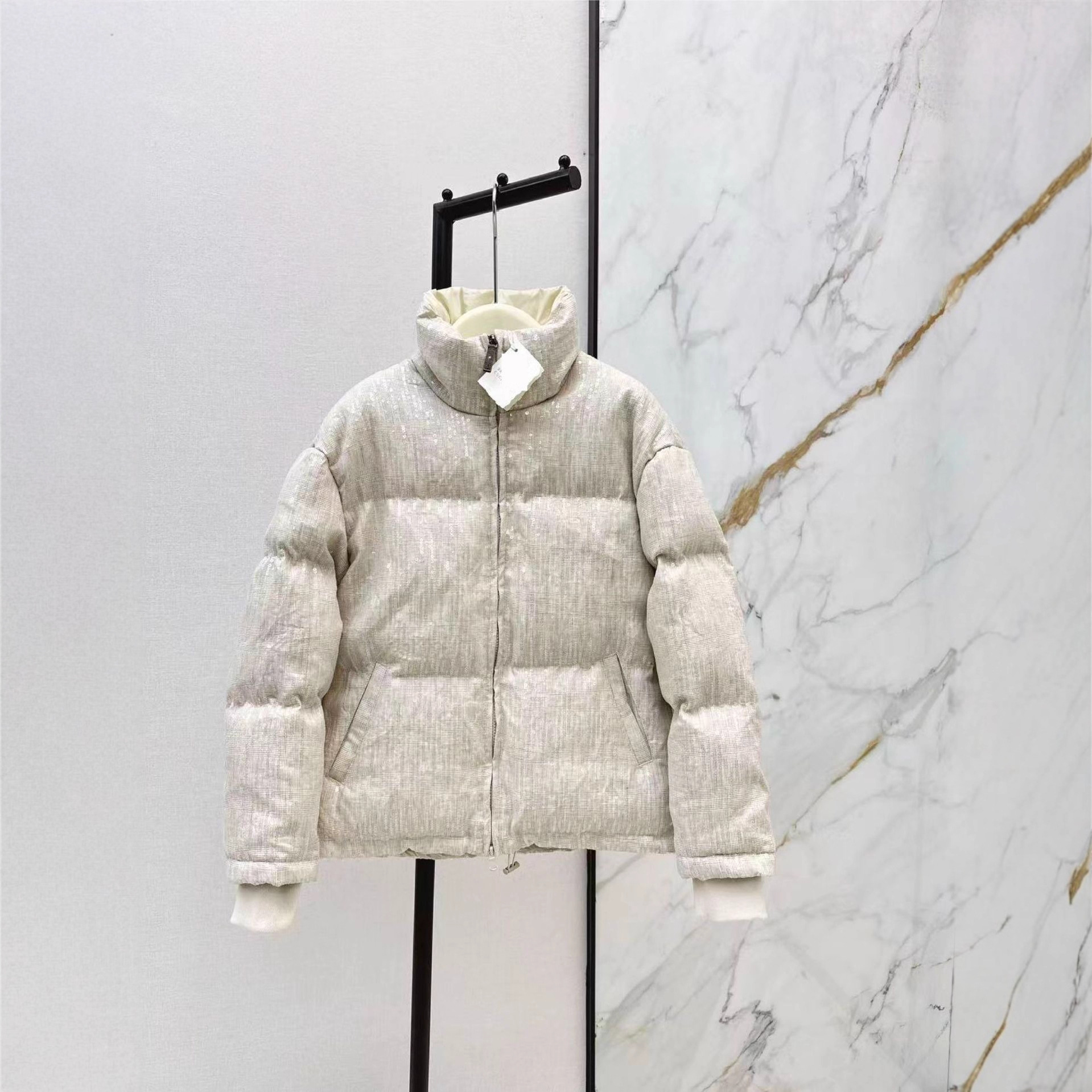 Shenzhen Nanyou 25 Autumn and Winter Classy Women's Clothing Old Money Style Wear Sequin Embroidered Linen Bread down Jacket