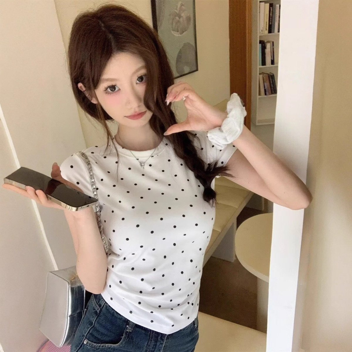 Polka Dot Short-Sleeved T-Shirt for Women 2025 Summer New Style Right Shoulder Slimming Look Gray Bottoming Women's Ins Student Tops