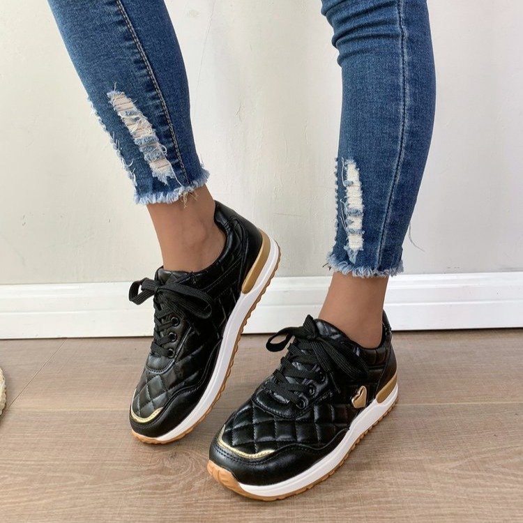 Large sports for women in spring 2024, new breathable color blocking casual shoes, size 43, light cut single shoes_voghion.com