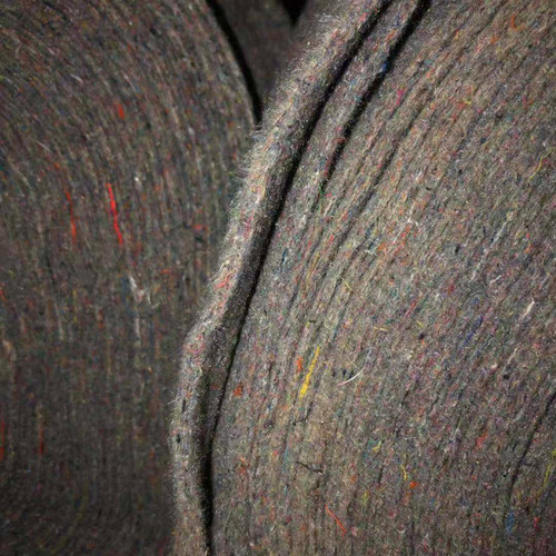 Wholesale geotextile greenhouse insulation quilt waterproof felt cloth highway cement pavement maintenance mat moisture retaining packaging home