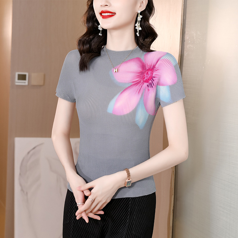 미야케 플리츠 탑 여성용 반팔 레트로 우아한 하프 하이 칼라 여름 새로운 슬림핏 모든 매치 여성용 얇은 티셔츠