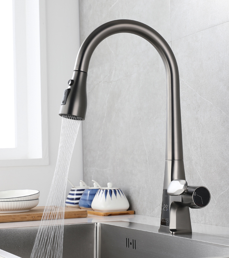 Digital display sensor gun, grey kitchen pull-out faucet, sink, cold and hot pressurized, multi-mode faucet Application Scenario