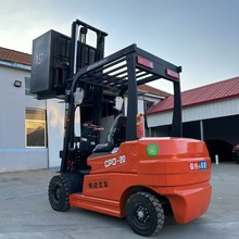 源头厂家批发出口全自动2吨电动叉车0.5吨~3.5吨新能源物流搬运车