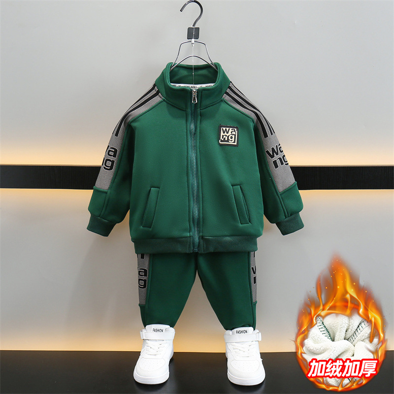 6767 suéter de dos piezas para niños 2025 otoño e invierno nuevo estilo para niños más terciopelo engrosamiento ropa abrigada Traje coreano de moda