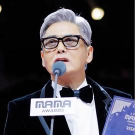 框架眼镜;太阳镜;眼镜盒/包