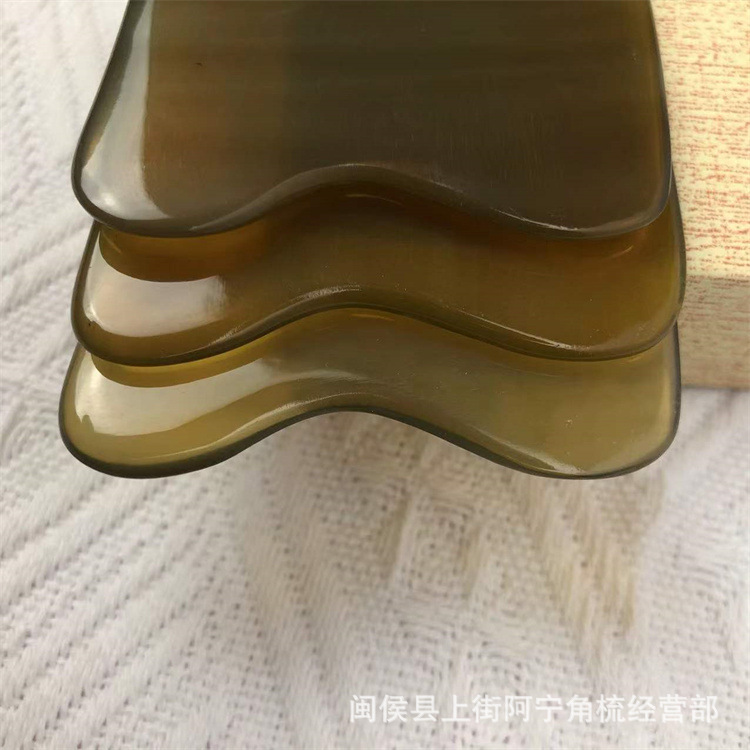 Natural Buffalo Horn Gua Sha Board 9.5cm Facial Body Scraping Massage Tool with Guasha Comb and Tendon Stick quality and texture
