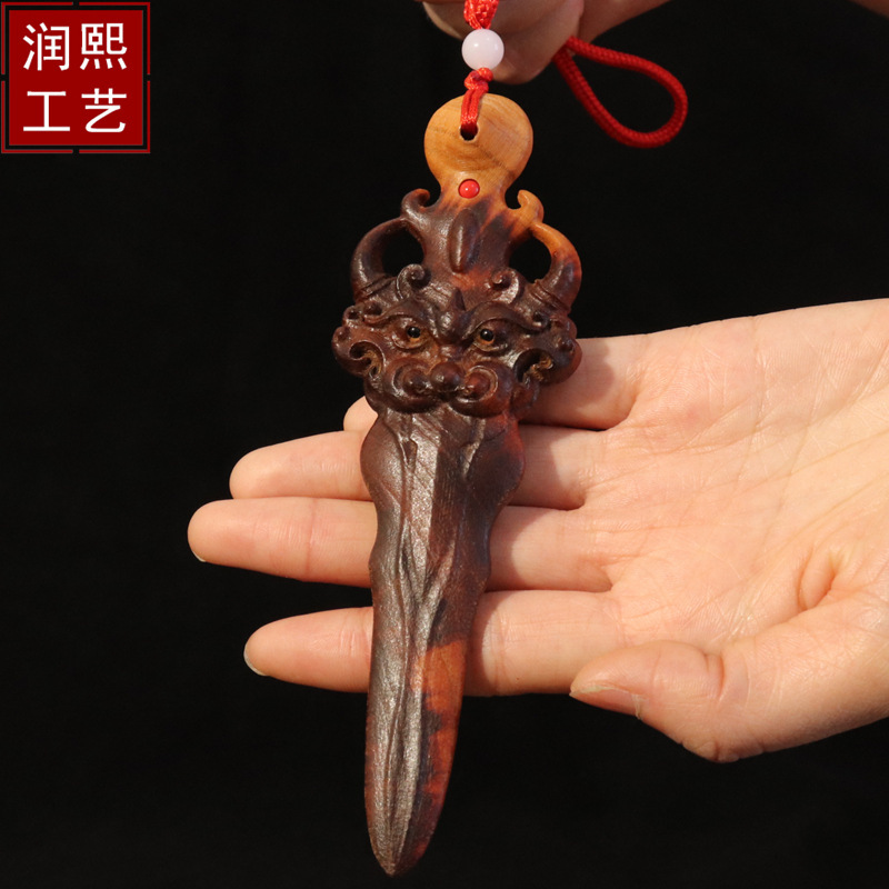Lightning wood mahogany sword mahogany vengeful sword wooden handicraft handle piece lightning wood sword pendant children's bedroom