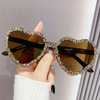 Lens, fashionable sunglasses heart-shaped, cat's eye, gradient