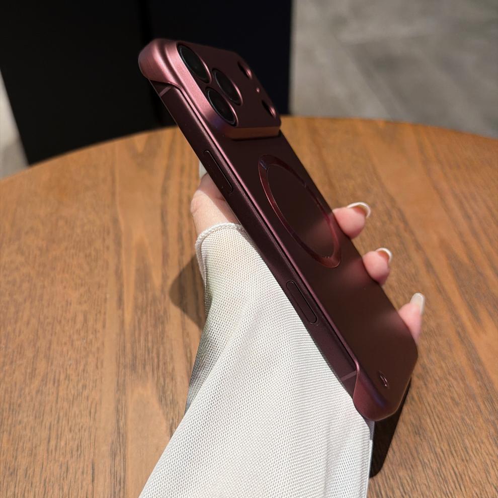 适用苹果18Pro手机壳iPhone17Promax高级感磁吸无边框车载保护16