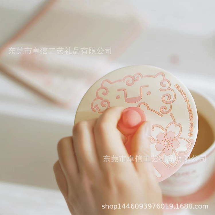 卡通软胶杯盖杯套企业吉祥物公仔硅胶杯盖可印logo