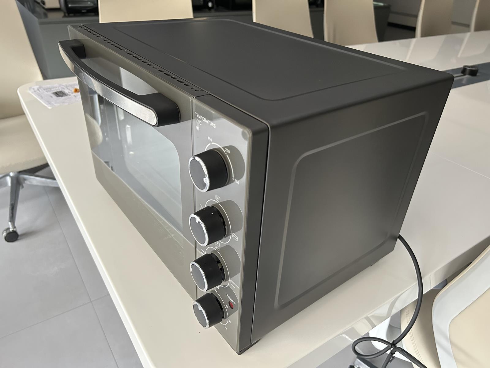 Comercio exterior horno eléctrico multifuncional 35L cuatro perillas CE certificación europea fuente fábrica directa horno doméstico KE35
