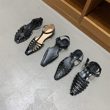 小众平底黑色编织包头凉鞋女鞋子2024新款夏季度假沙滩法式罗马鞋