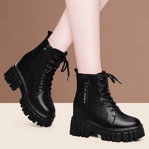 Women's Soft Leather Martens Boots with Fleece,  Autumn/Winter New Arrival Petite Heel Boots, Inner Heel Lift, British Style