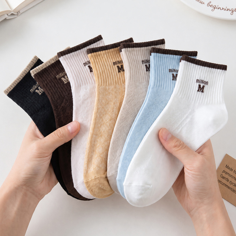 Cross-border hot-selling letter-print fashion solid color cute 168N personalized short socks, wholesale from Zhuji source manufacturer for Temu Asia Cross-border hot-selling letter-print fashion solid color cute 168N personalized short socks, wholesale from Zhuji source manufacturer for Temu Asia