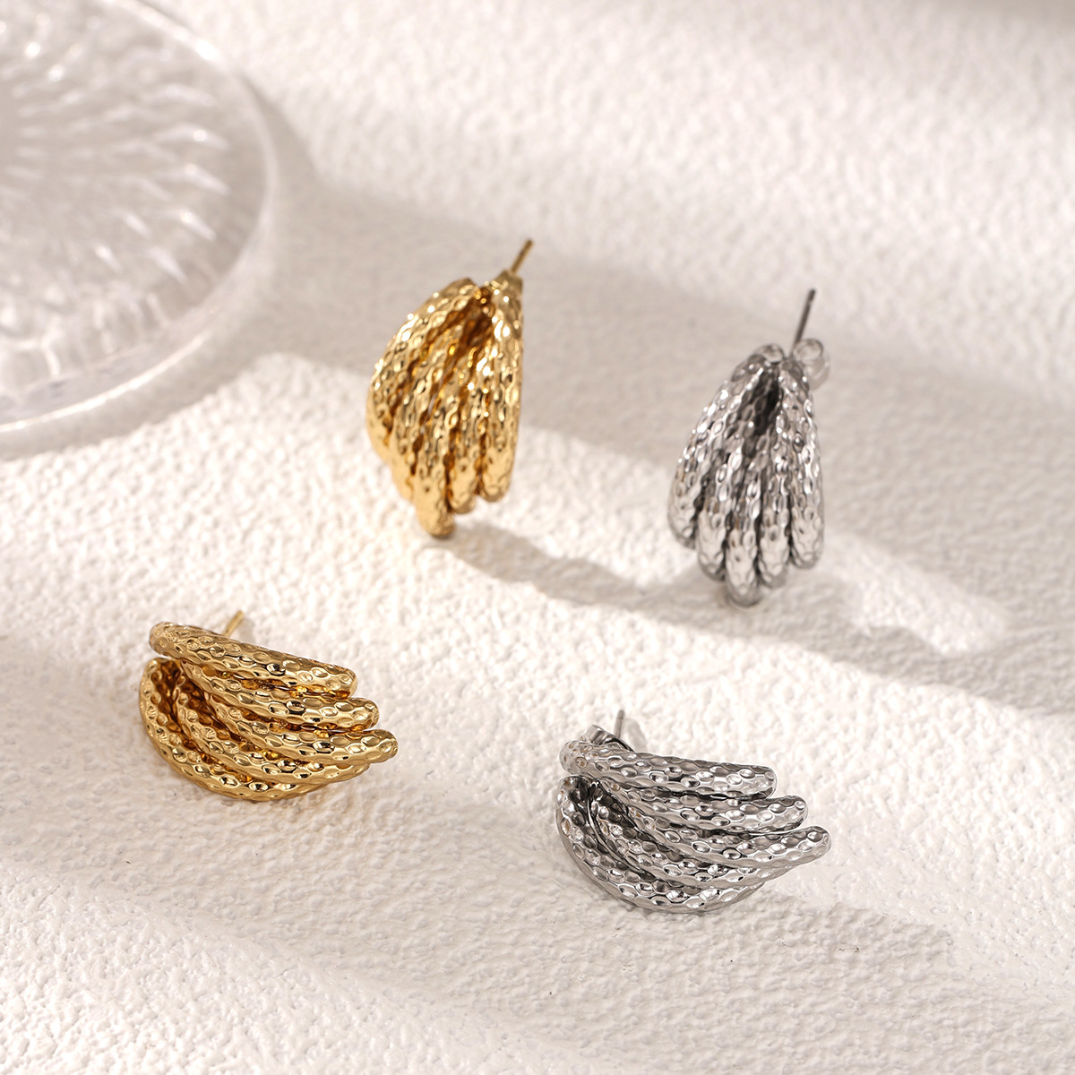 TENA aretes de acero inoxidable geométrico de alta calidad, aretes de acero dorado, joyerías de acero de titanio de venta caliente transfronteriza para mujeres