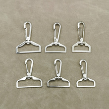 源头工厂锌合金属钩扣织带箱包五金配件勾扣旋转挂扣衣架形钳扣子