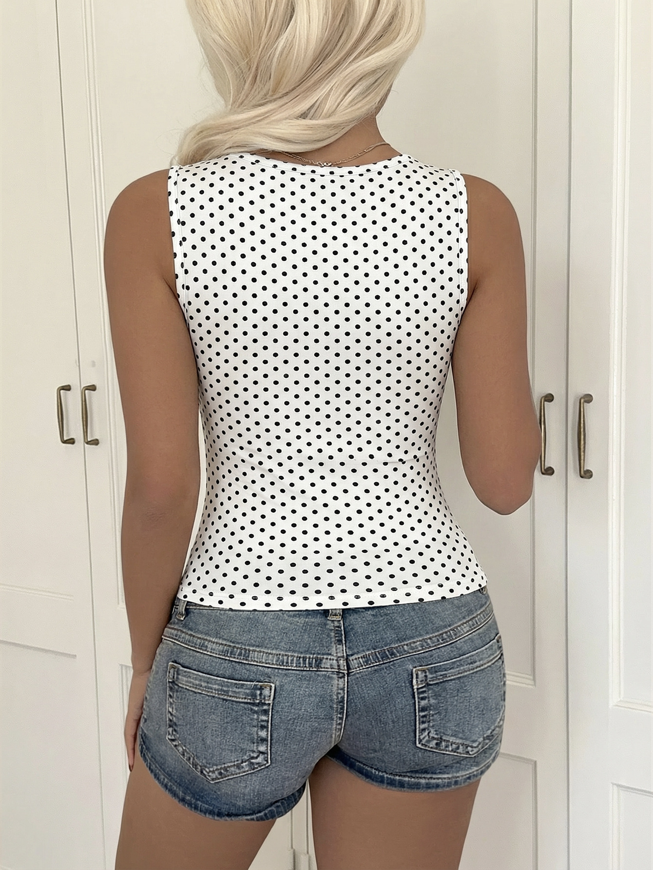Minimalist Y2k Spaghetti Strap Cami Top For Women Stretchy Basic_voghion.com