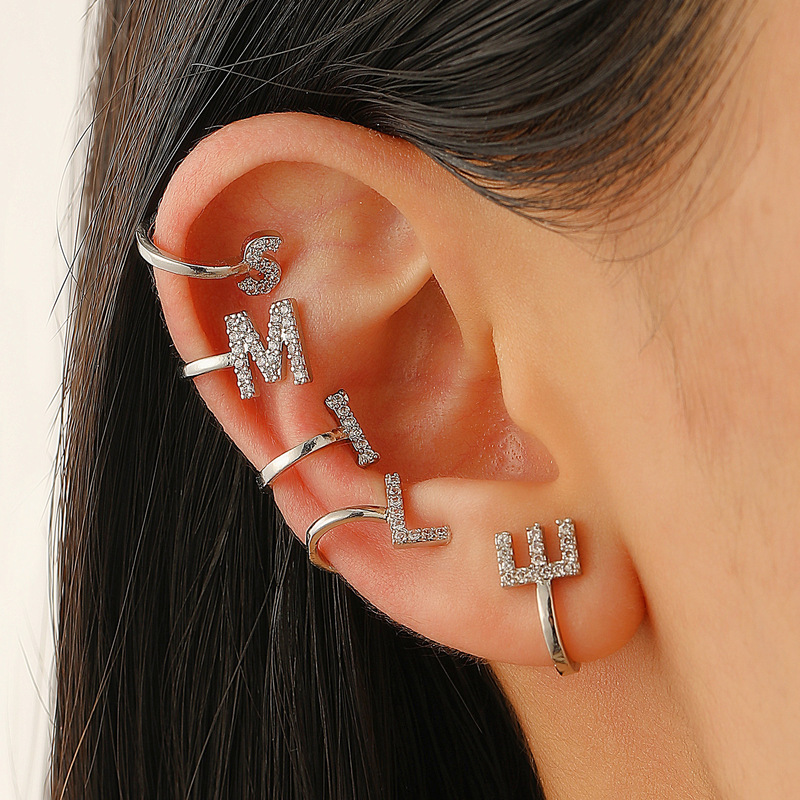 Cross-Border U-Shaped Gold 26 English Letters Diamond Simple Ear Clip Personalized Fashion Mini Classic Pierced Earrings