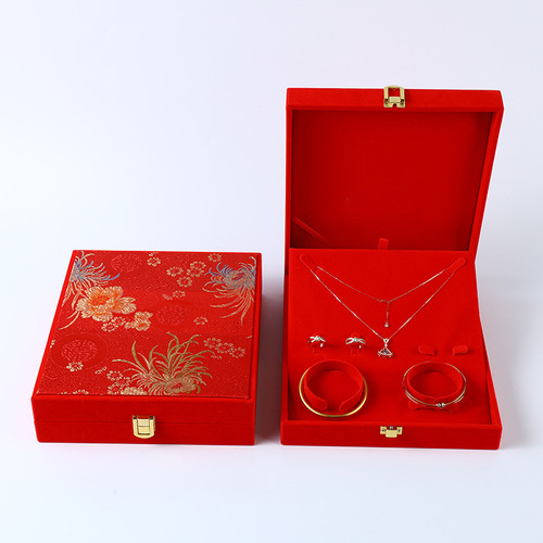 Bulk wedding celebration jewelry hardware wedding celebration set boxes with silk fabric and high-quality red velvet ties, bridal storage boxes